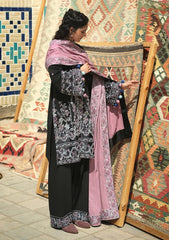 Winter - Mushq - Hemline Bukhara - Unstitched 26 - Bazaar Trail