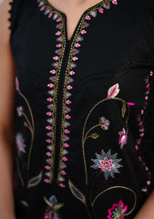 Neeshay - Symphony - Luxury Lawn 26 - Mirea