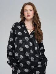 Pret - Moven - Rose Pattern Oversize Women's Shirt - Black