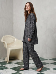 Pret - Moven - Abstract Co-Ord Set - Charcoal