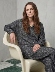 Pret - Moven - Abstract Co-Ord Set - Charcoal