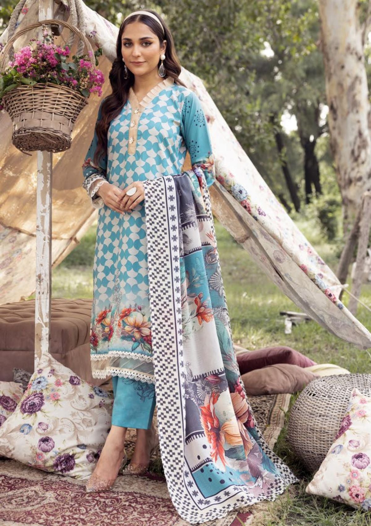 Winter Collection - Zara Meer - Uraan - V07 - ZU7#07 – Saleem Fabrics  Traditions