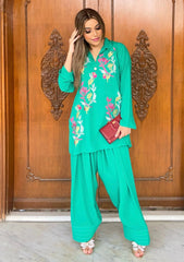 Pret - Manahils - Allechant 25 - Green Aura Embroidered