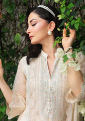 Formals - Manahil Lakhani - Luminara 25 - IVORY
