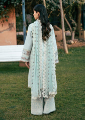 Lawn - MM Manara - Vintage Flora 25 - VF#07 - SERENE