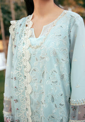 Lawn - MM Manara - Vintage Flora 25 - VF#07 - SERENE