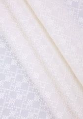 Elite Men China Boski Embroidered 6 Pound Grey Selvage - Off White