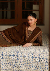 Winter - Asifa & Nabeel - Pashmina Luxe 25 - LWC#08 - Cedar