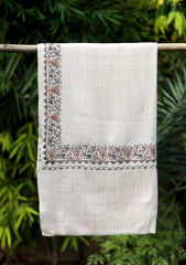 Ari Work Wool Shawl D - 68 - Fawn
