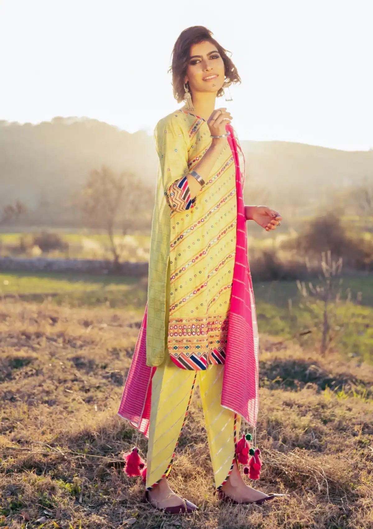 Lawn Collection - Lakhany - Spring - V02 - FEC#9025 available at Saleem Fabrics Traditions