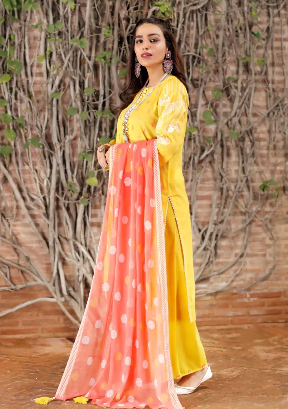 Lawn Collection - Lakhany - Spring - V02 - SEC#3024 available at Saleem Fabrics Traditions