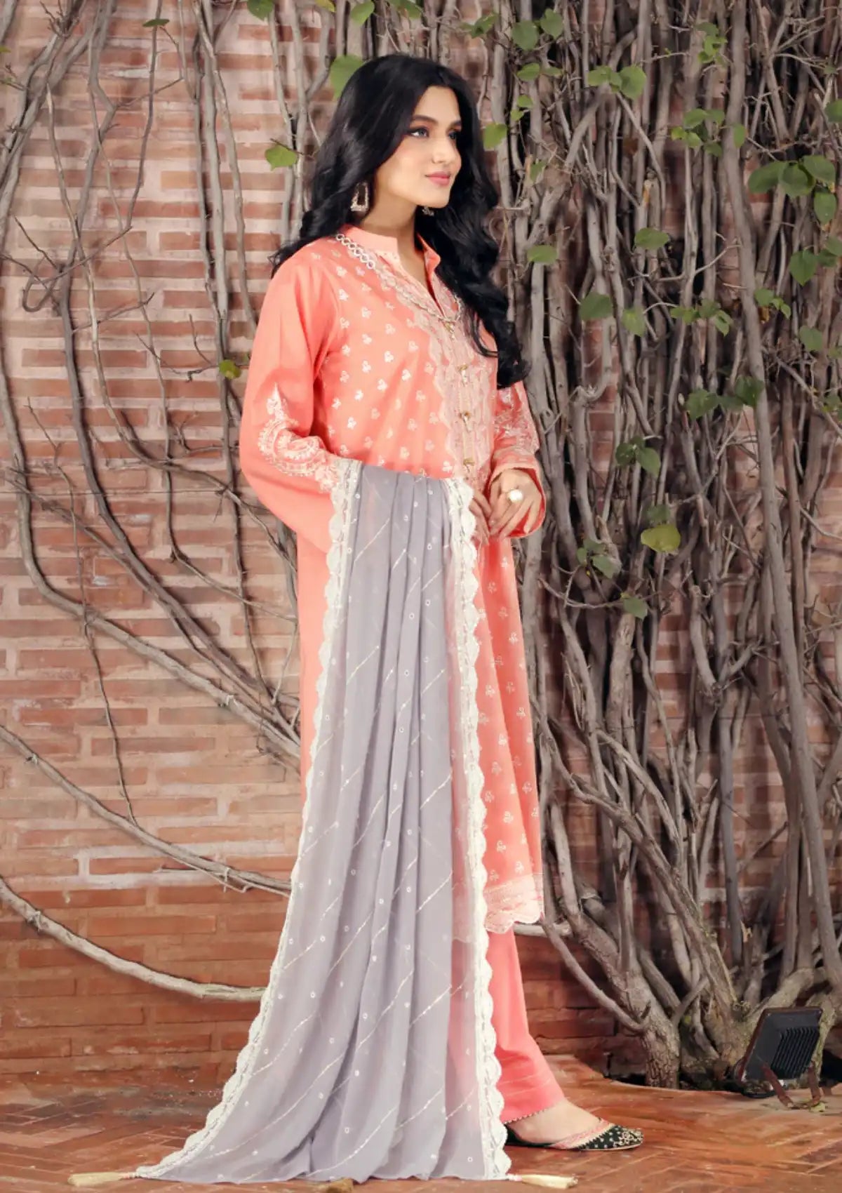 Lawn Collection - Lakhany - Spring - V02 - SEC#3025 available at Saleem Fabrics Traditions