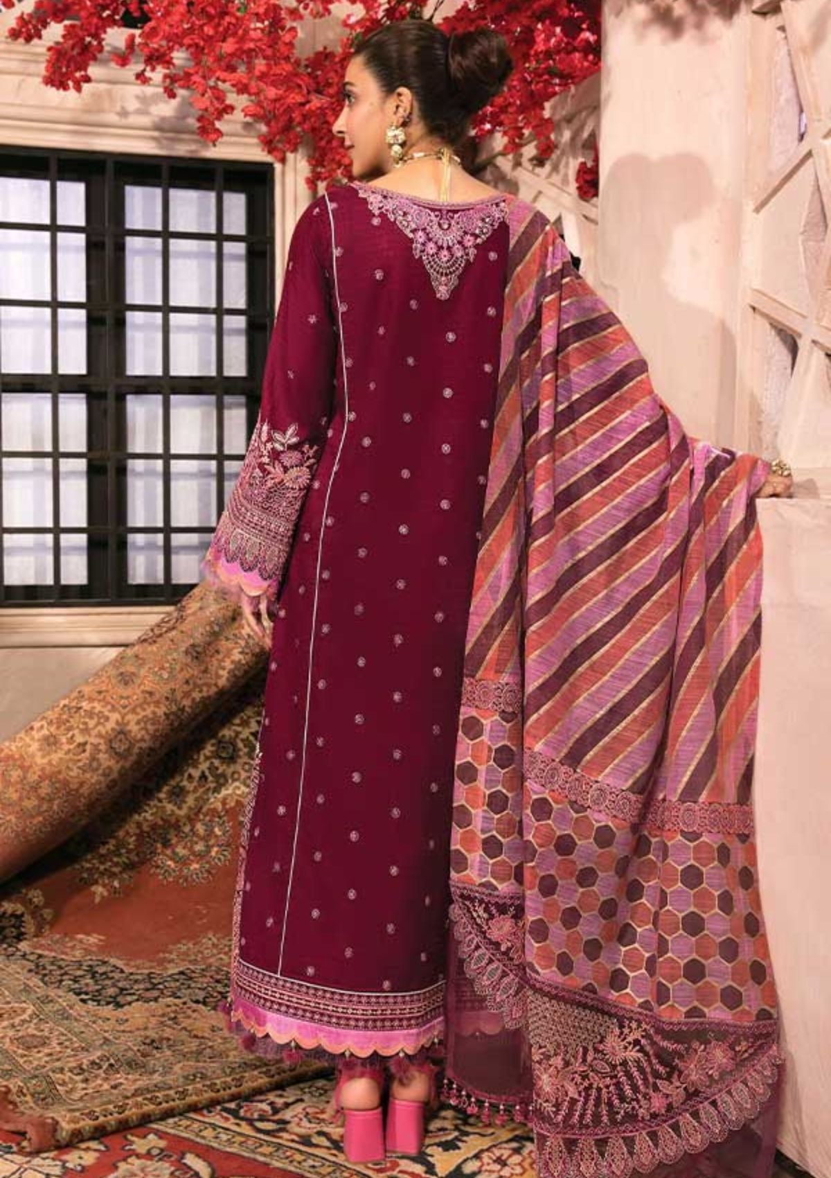 Lawn Collection - Rang Rasiya - Eid Edit - RR-5A available at Saleem Fabrics Traditions