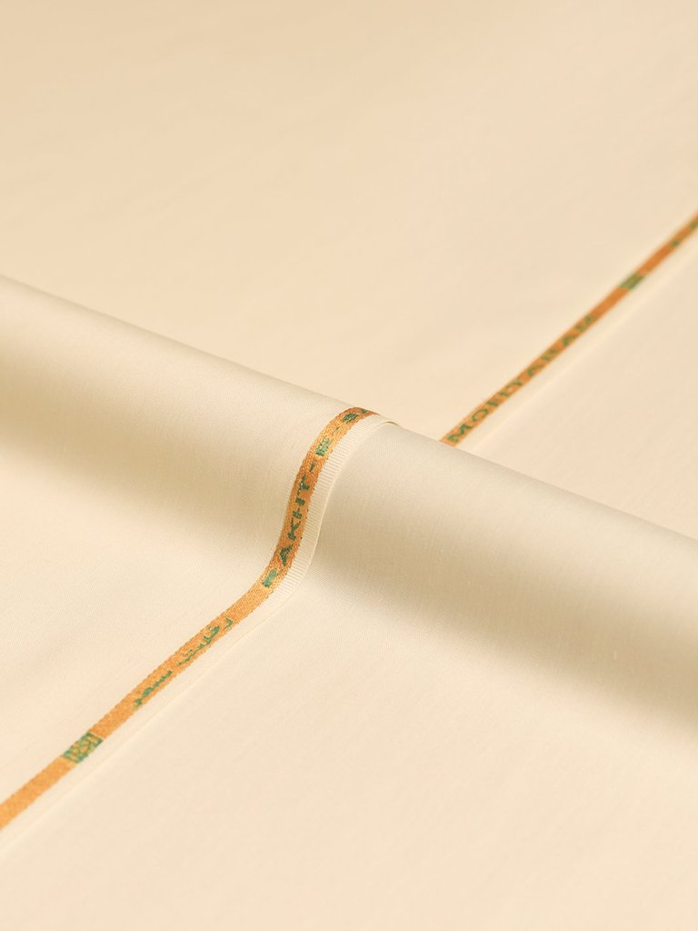 Rakht-e-Safar available at Saleem Fabrics Traditions