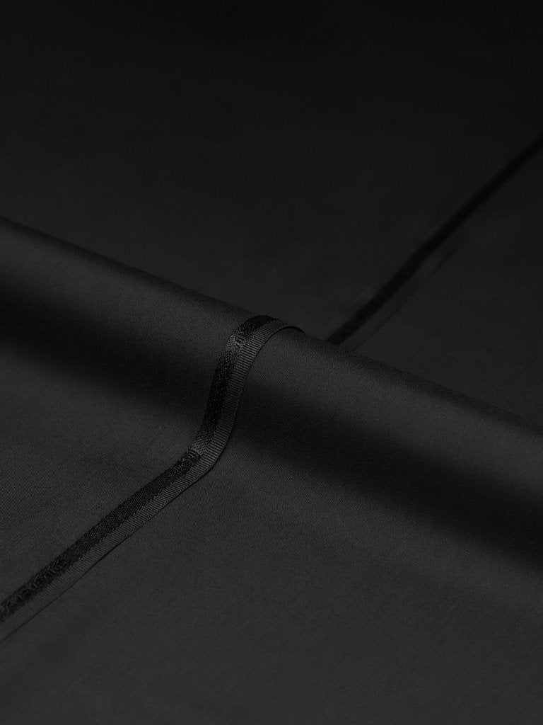 Rakht-e-Safar available at Saleem Fabrics Traditions