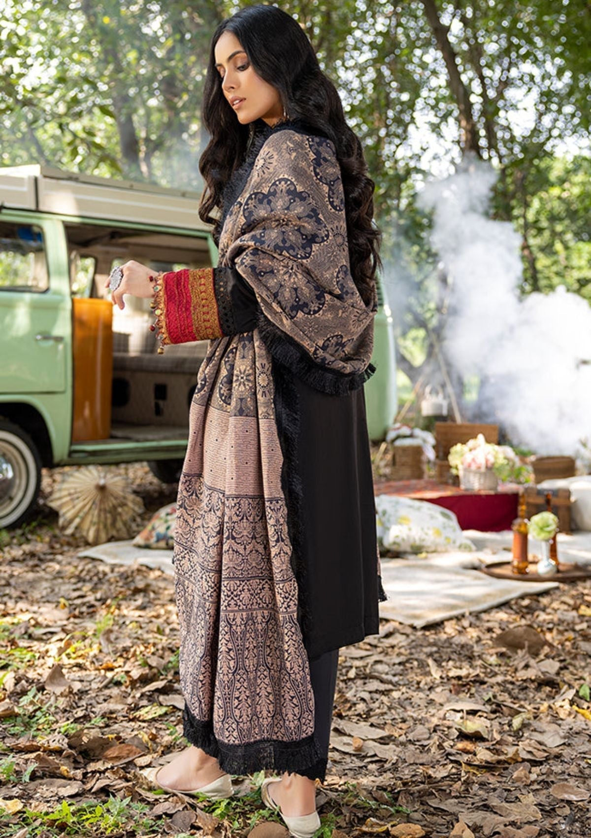 Winter Collection - AL Zohaib - Wintry Breeze - D#5 available at Saleem Fabrics Traditions