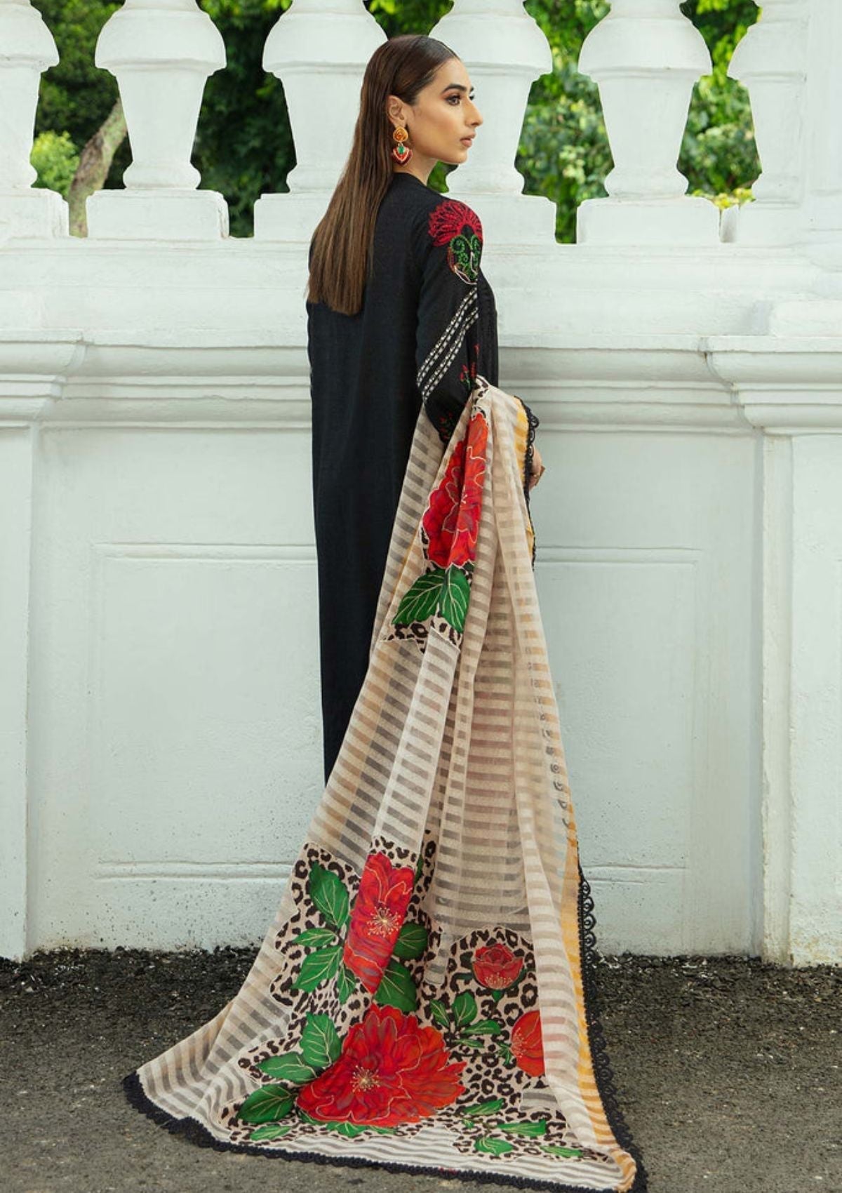 Winter Collection - Charizma - Fall Winter - Karandi - V01 - CKW#3 available at Saleem Fabrics Traditions