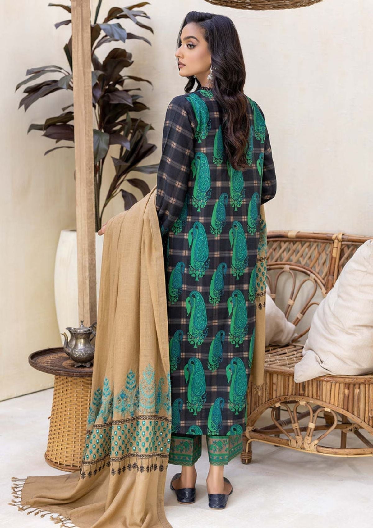 Winter Collection - Charizma - Khaddar With Pasmina Shawl - CKD#7 available at Saleem Fabrics Traditions