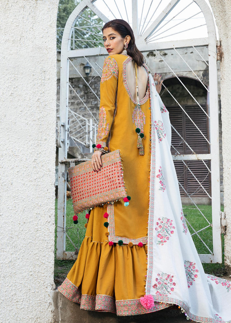 Winter Collection - Hussain Rehar - Karandi - PARAS available at Saleem Fabrics Traditions