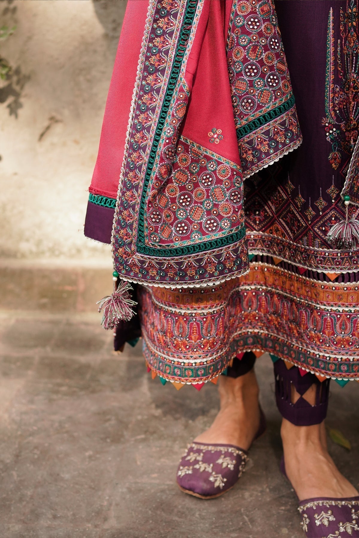 Winter Collection - Jazmin - Shahtoosh Luxury - D#01 (CHAASHNI) available at Saleem Fabrics Traditions