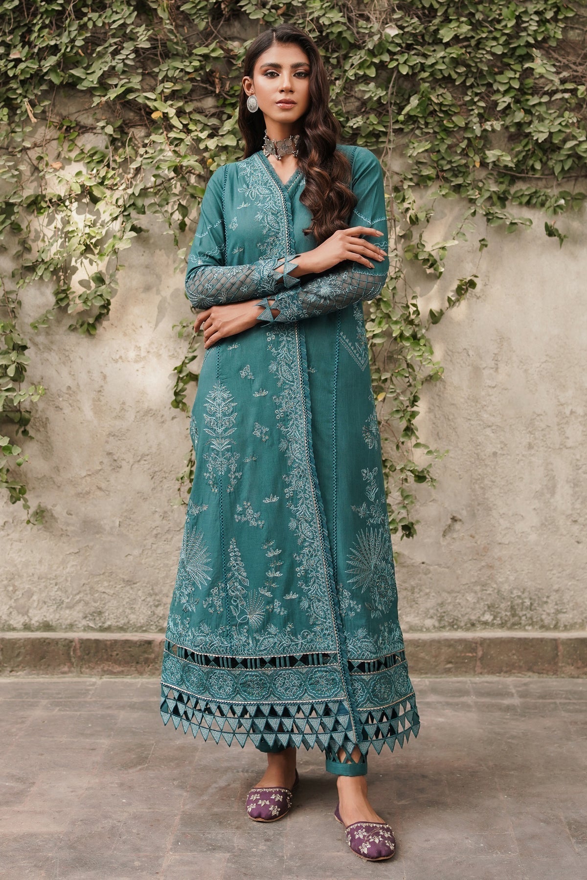 Winter Collection - Jazmin - Shahtoosh Luxury - D#03 (SAMAA) available at Saleem Fabrics Traditions