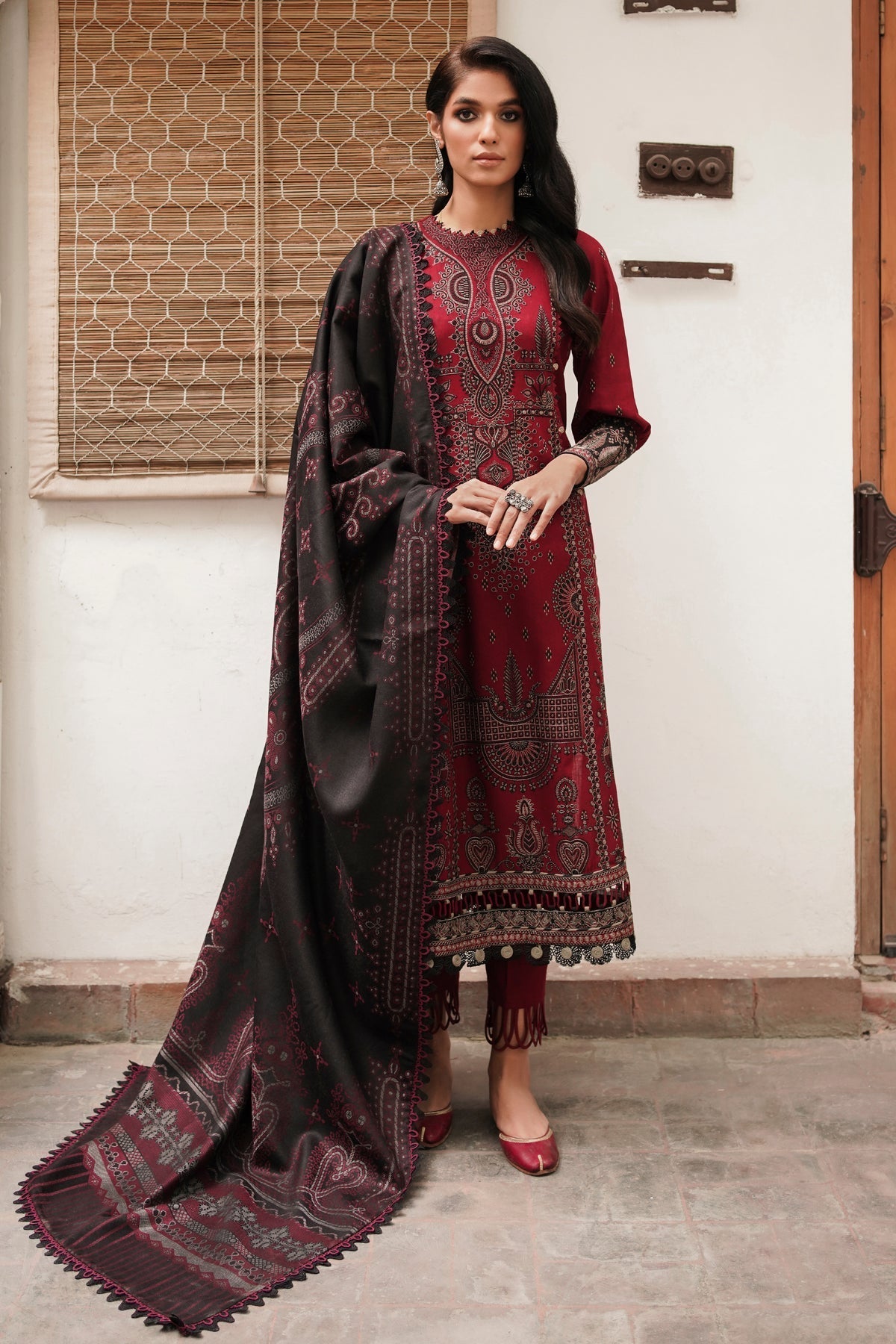 Winter Collection - Jazmin - Shahtoosh Luxury - D#07 (SABUHI) available at Saleem Fabrics Traditions