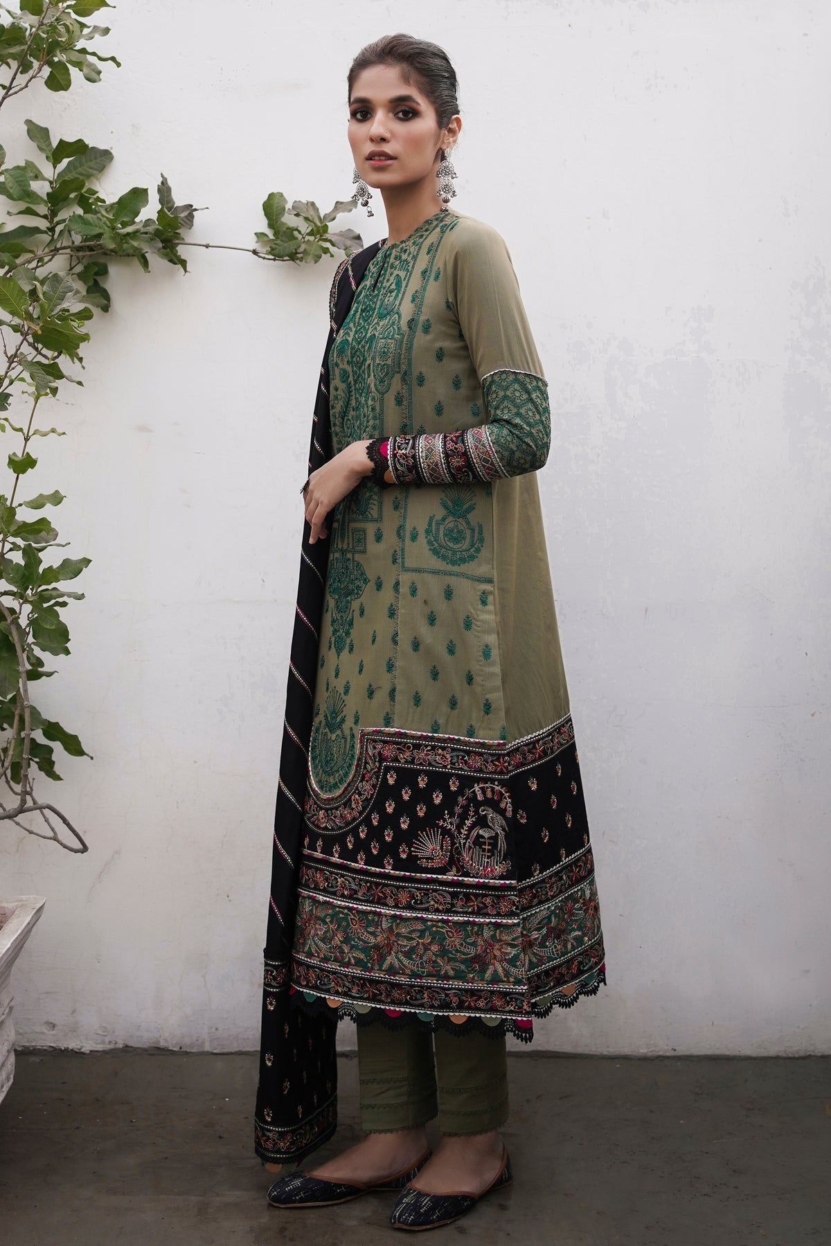 Winter Collection - Jazmin - Shahtoosh Luxury - D#12 (RAINA) available at Saleem Fabrics Traditions