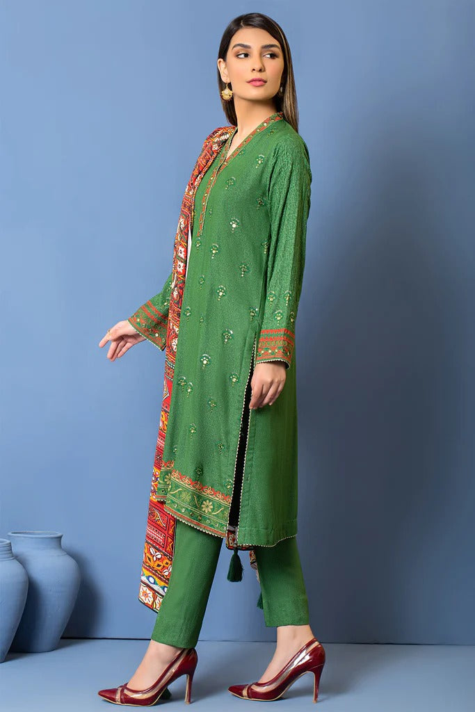 Winter Collection - Lakhanay - Karandi - WEC-SA-135 available at Saleem Fabrics Traditions