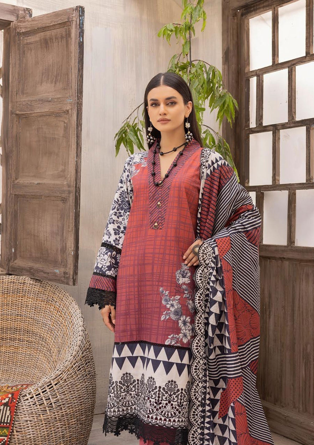 Winter Collection - Mahee's - Khaddar - MK#08 available at Saleem Fabrics Traditions