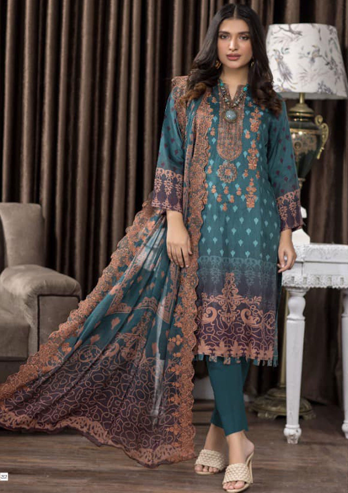 Winter Collection - Manizay - Premium D/P - Chunri - D#08 available at Saleem Fabrics Traditions