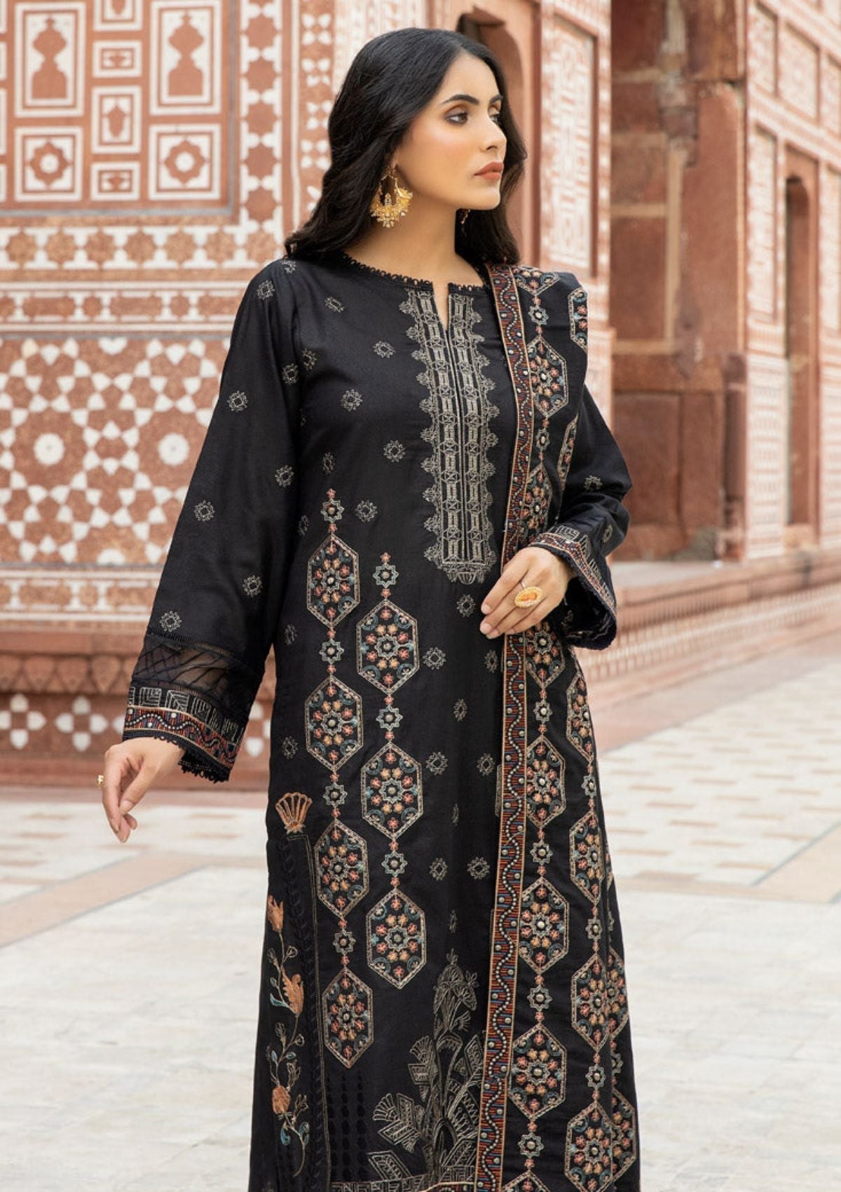 Winter Collection - Marjjan - Karandi - SKC#29 A available at Saleem Fabrics Traditions