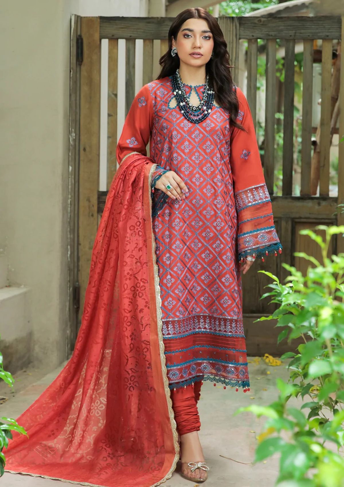 Winter Collection - Parishay - Noor-e-Nazar - D#10 available at Saleem Fabrics Traditions