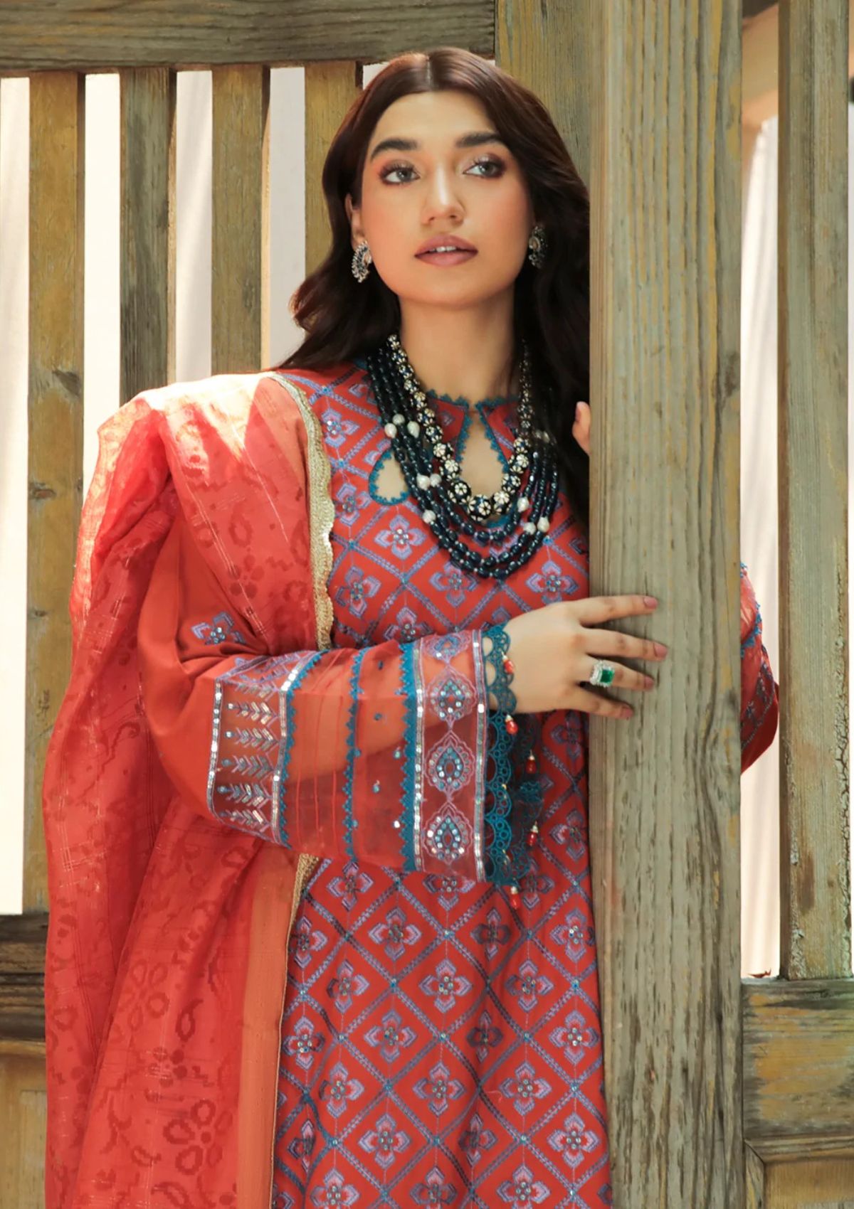 Winter Collection - Parishay - Noor-e-Nazar - D#10 available at Saleem Fabrics Traditions