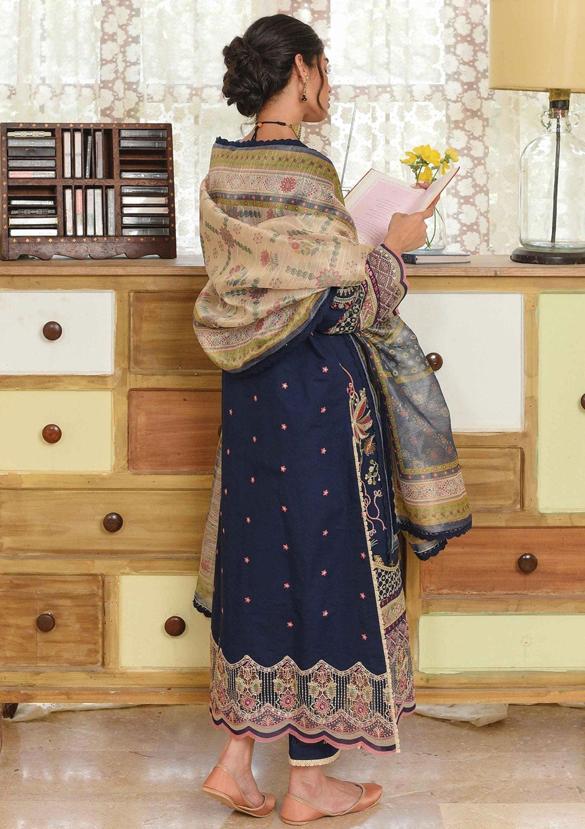 Winter Collection - Qalamkar - Qline - Linen - Zoya - VL#11 available at Saleem Fabrics Traditions