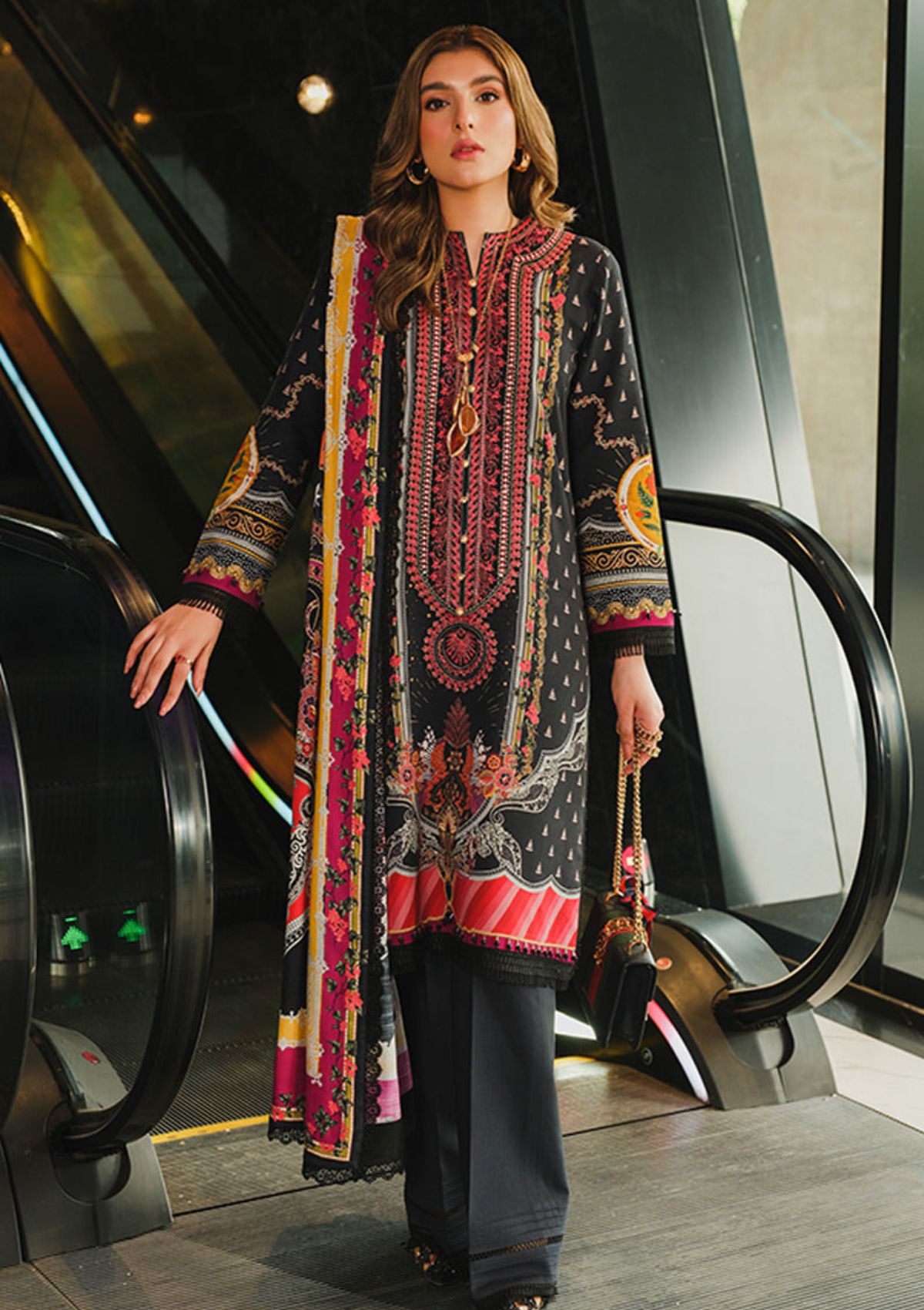 Winter Collection - Rang Rasiya - Dosti - D#19 available at Saleem Fabrics Traditions