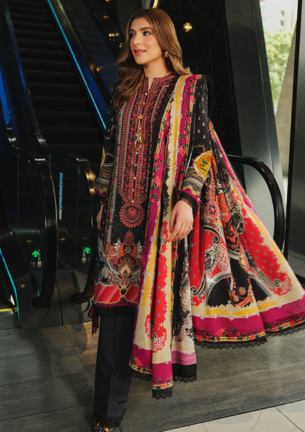 Winter Collection - Rang Rasiya - Dosti - D#19 available at Saleem Fabrics Traditions