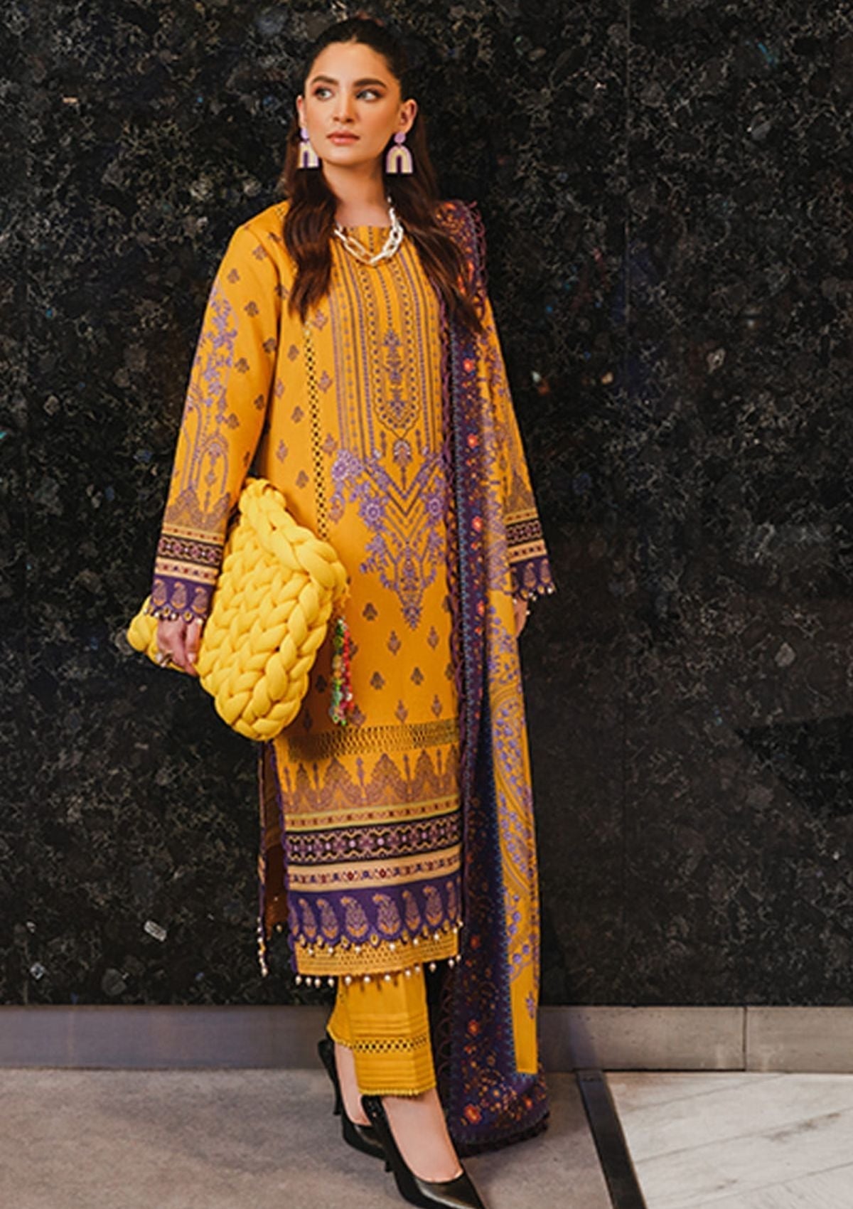 Winter Collection - Rang Rasiya - Dosti - D#33 available at Saleem Fabrics Traditions