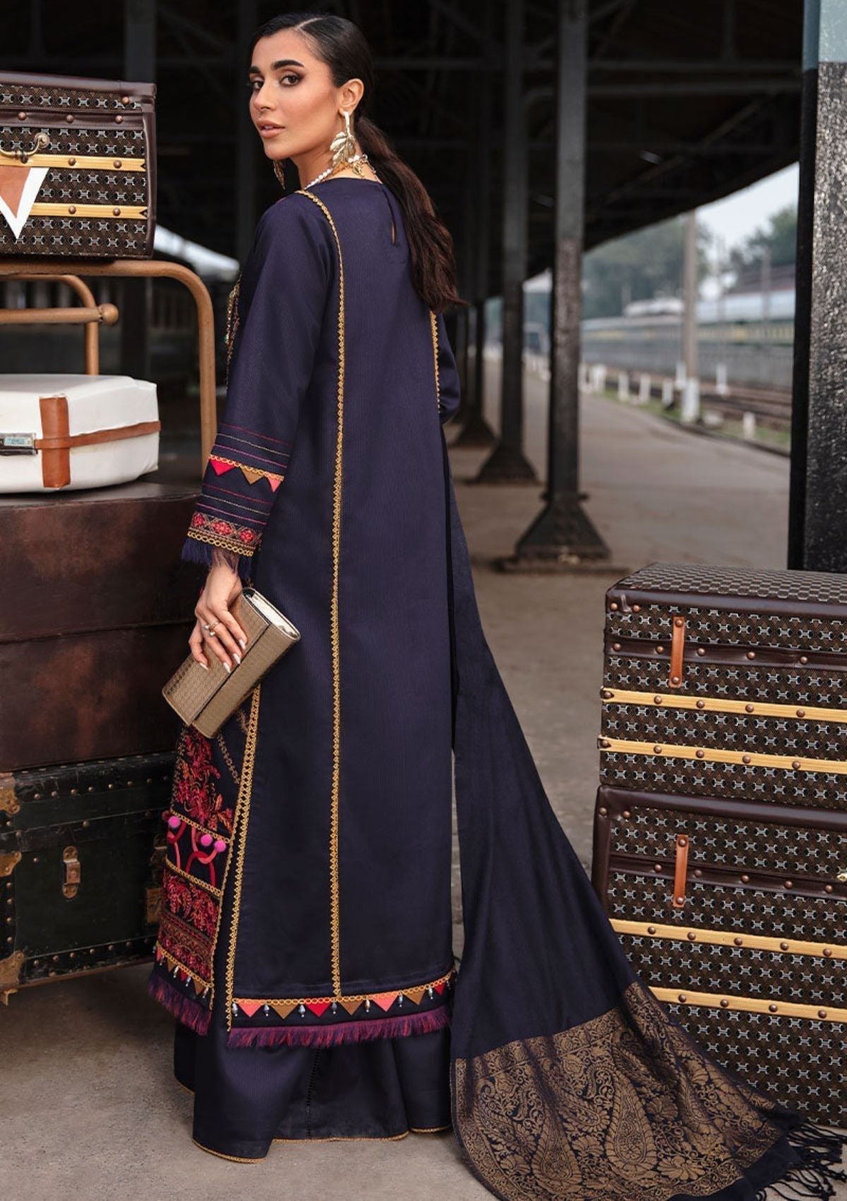 Winter Collection - Rang Rasiya - Safarnama - D#6 (QAINAT) available at Saleem Fabrics Traditions