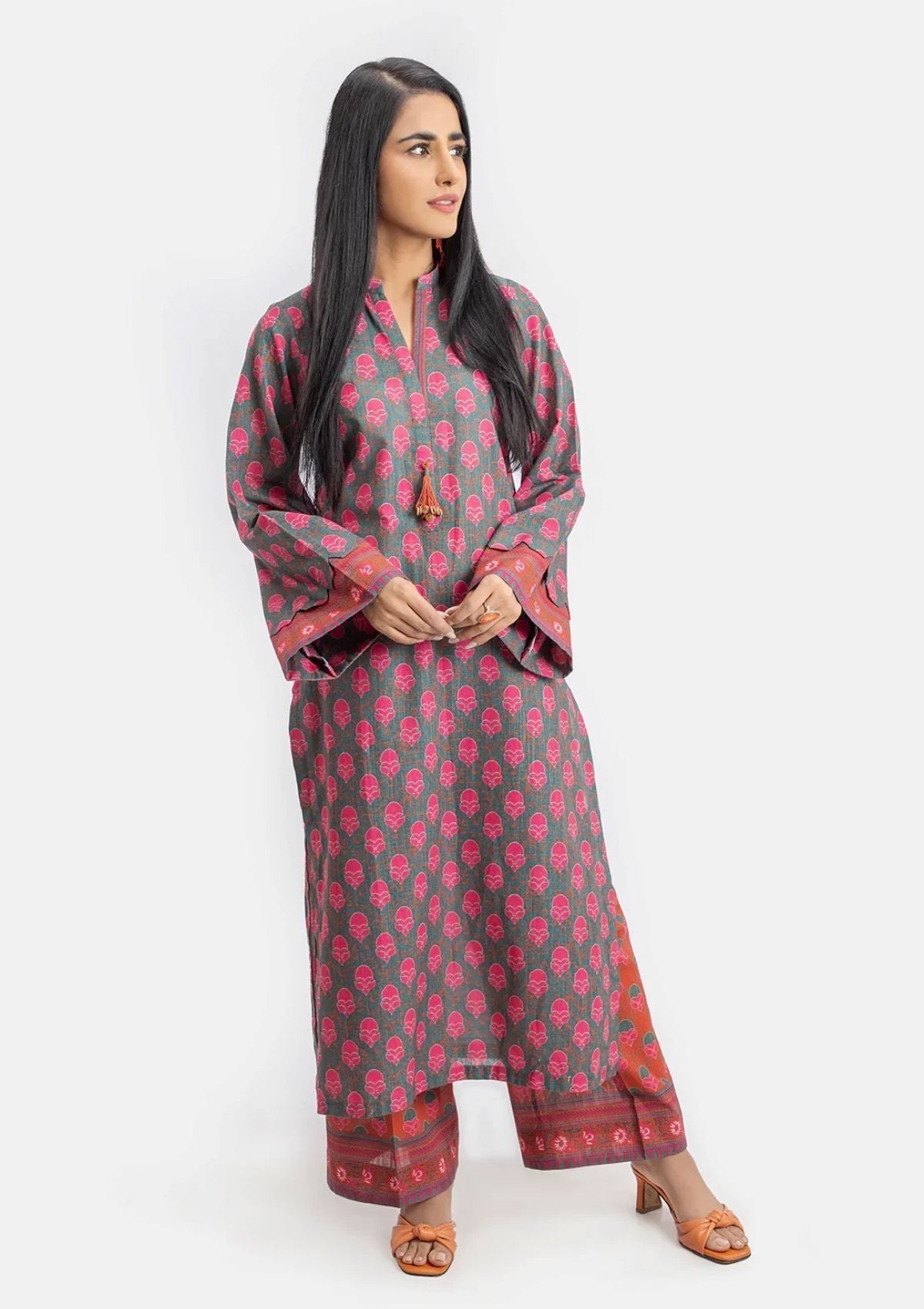 Winter Collection - Sahar - Khaddar - 2Pcs - SWK#11 available at Saleem Fabrics Traditions