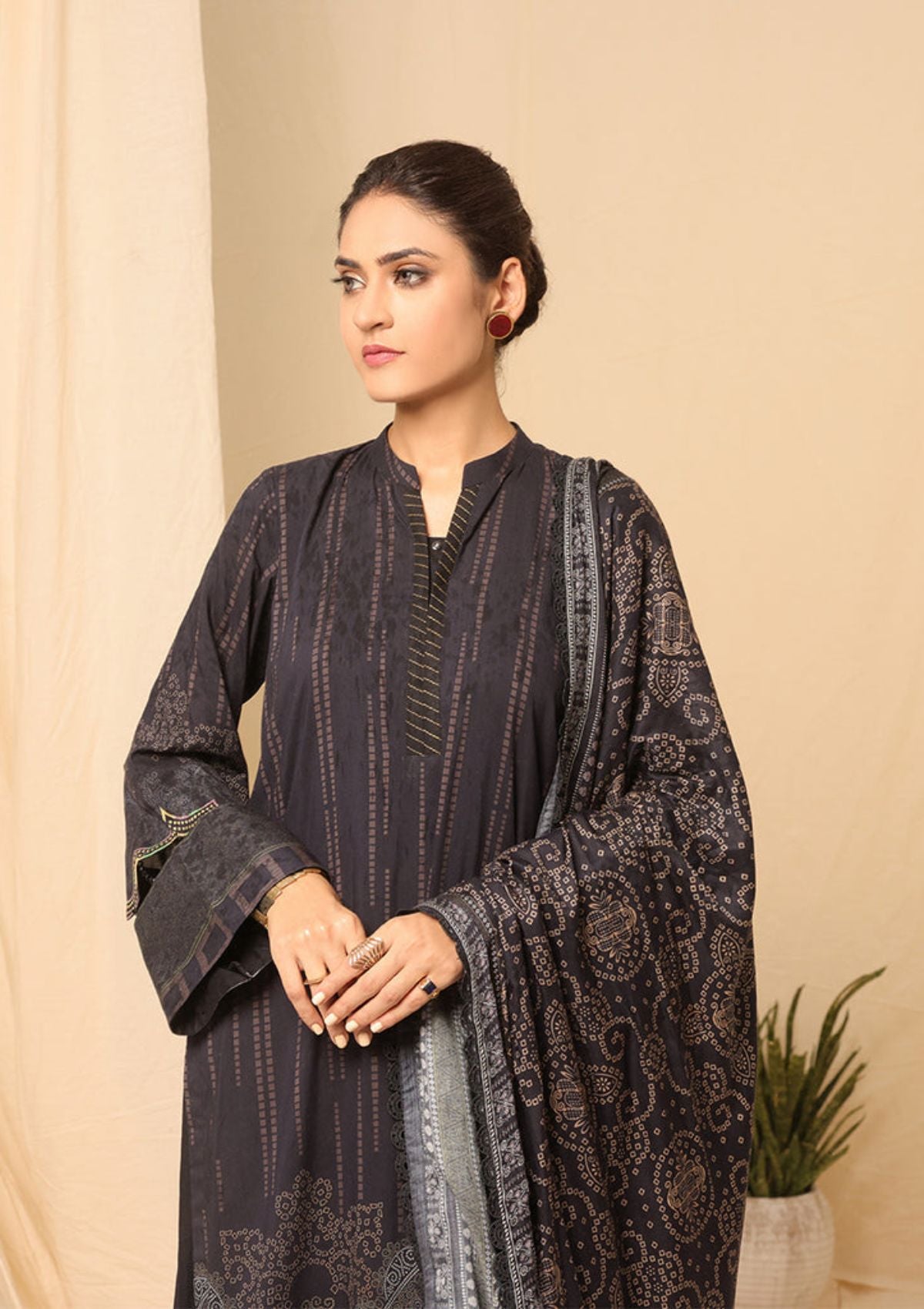 Winter Collection - Salitex - Printed Linen - V01 - WK#01181 (Charcoal) by Saleem Fabrics PK