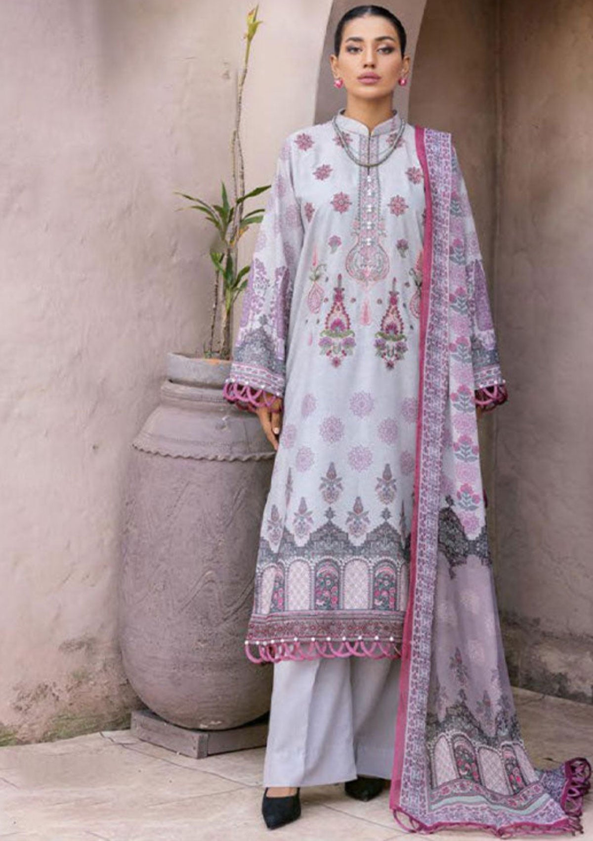 Winter Collection - Shaista - Saman - Karandi - D#444 available at Saleem Fabrics Traditions