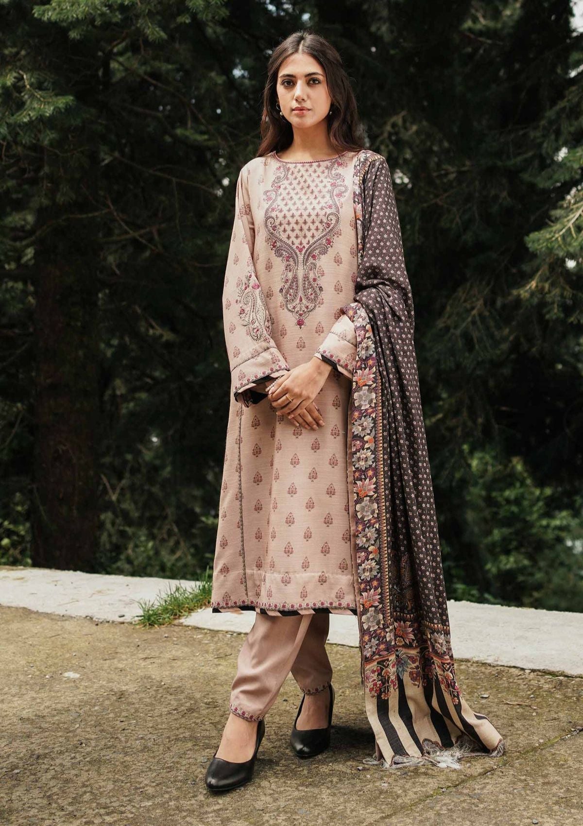 Winter Collection - Zara Shahjahan - Coco - D#3A available at Saleem Fabrics Traditions