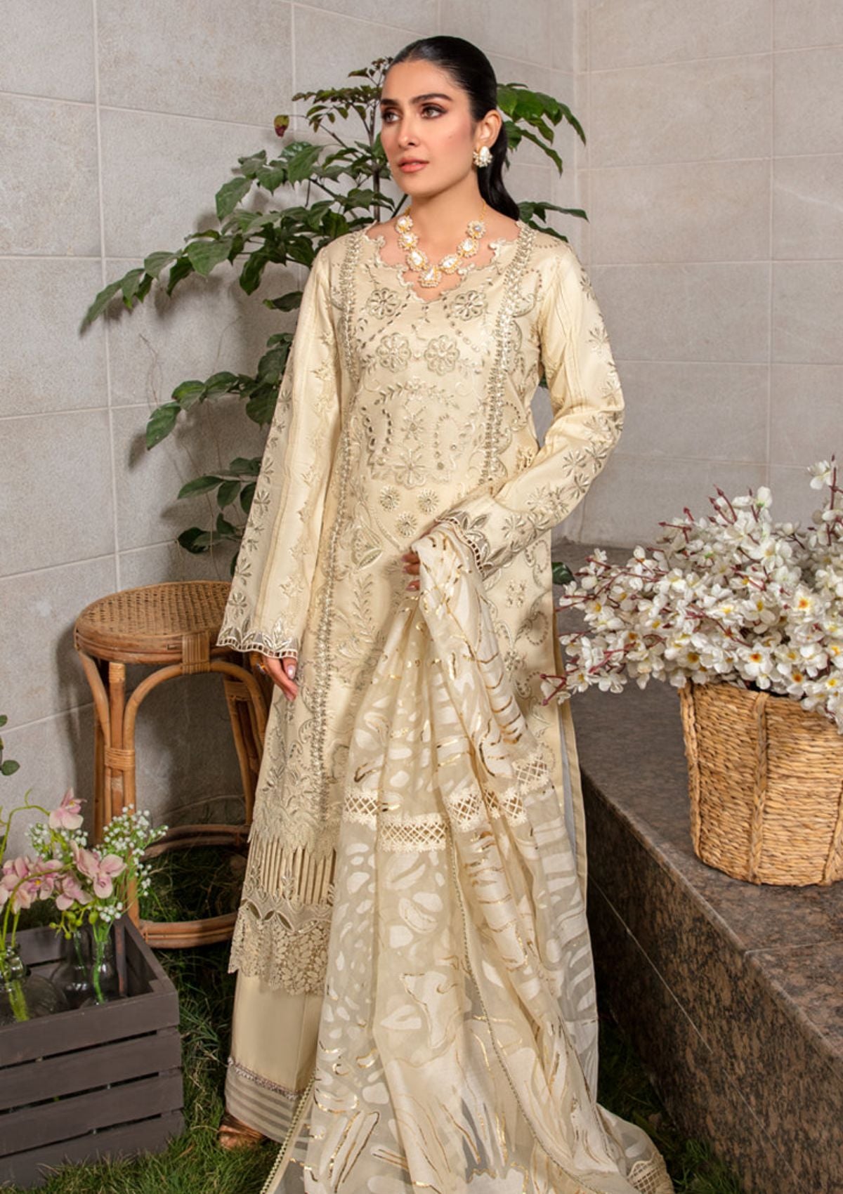 Lawn Collection - Rang Rasiya - Premium Eid - RE24#02 - HAYA