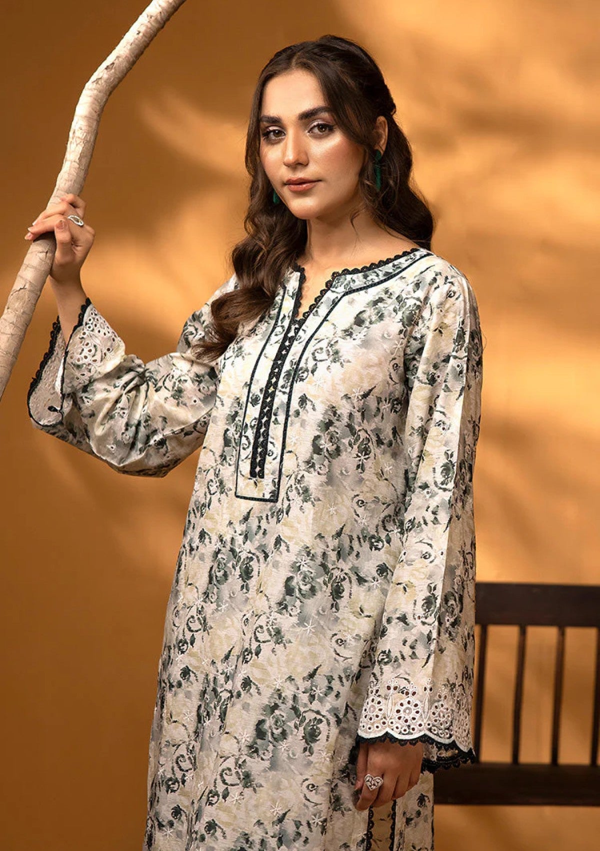 Lawn Collection - Ellena - Chickan Kari - EAS-L2-02-01