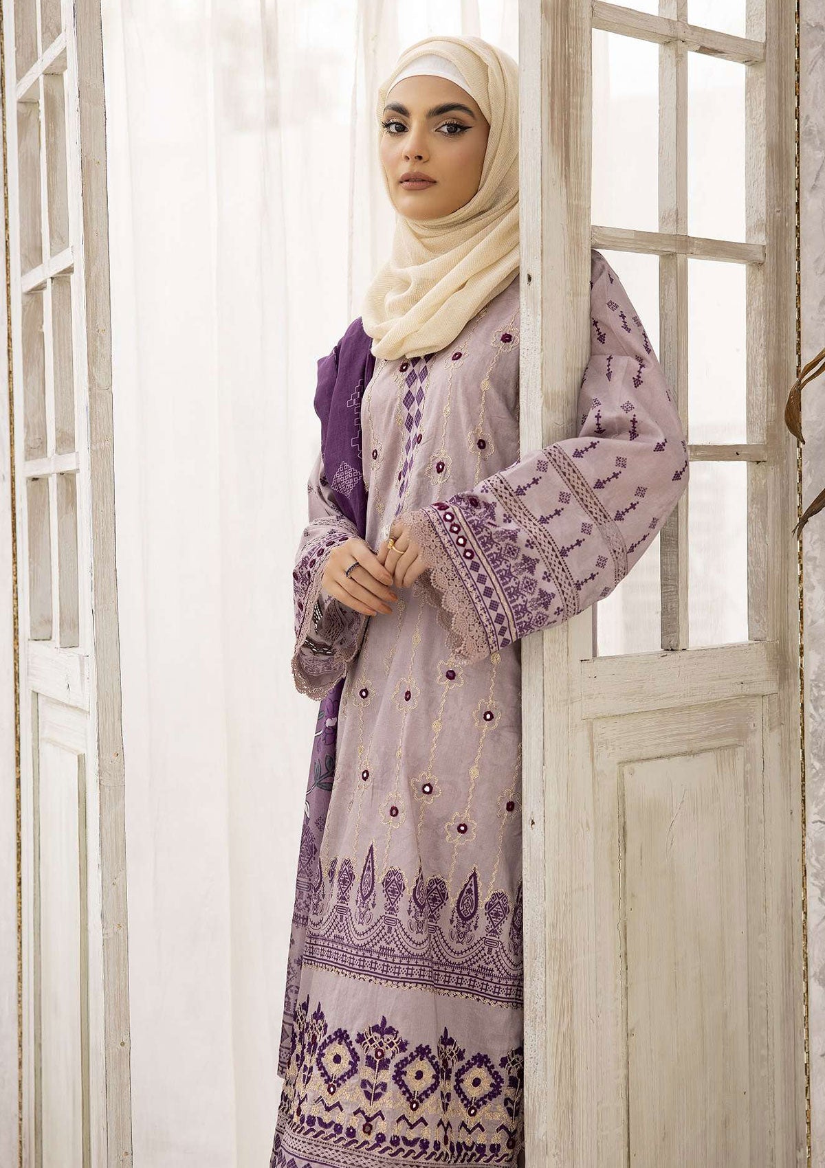 Lawn Collection - Dua - Gul-e-Zarki - Sapphire - DGS24#05