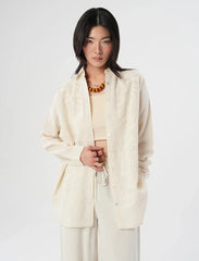 Pret - Moven - Oversize Linen Shirt with Embroidered Details - Off White