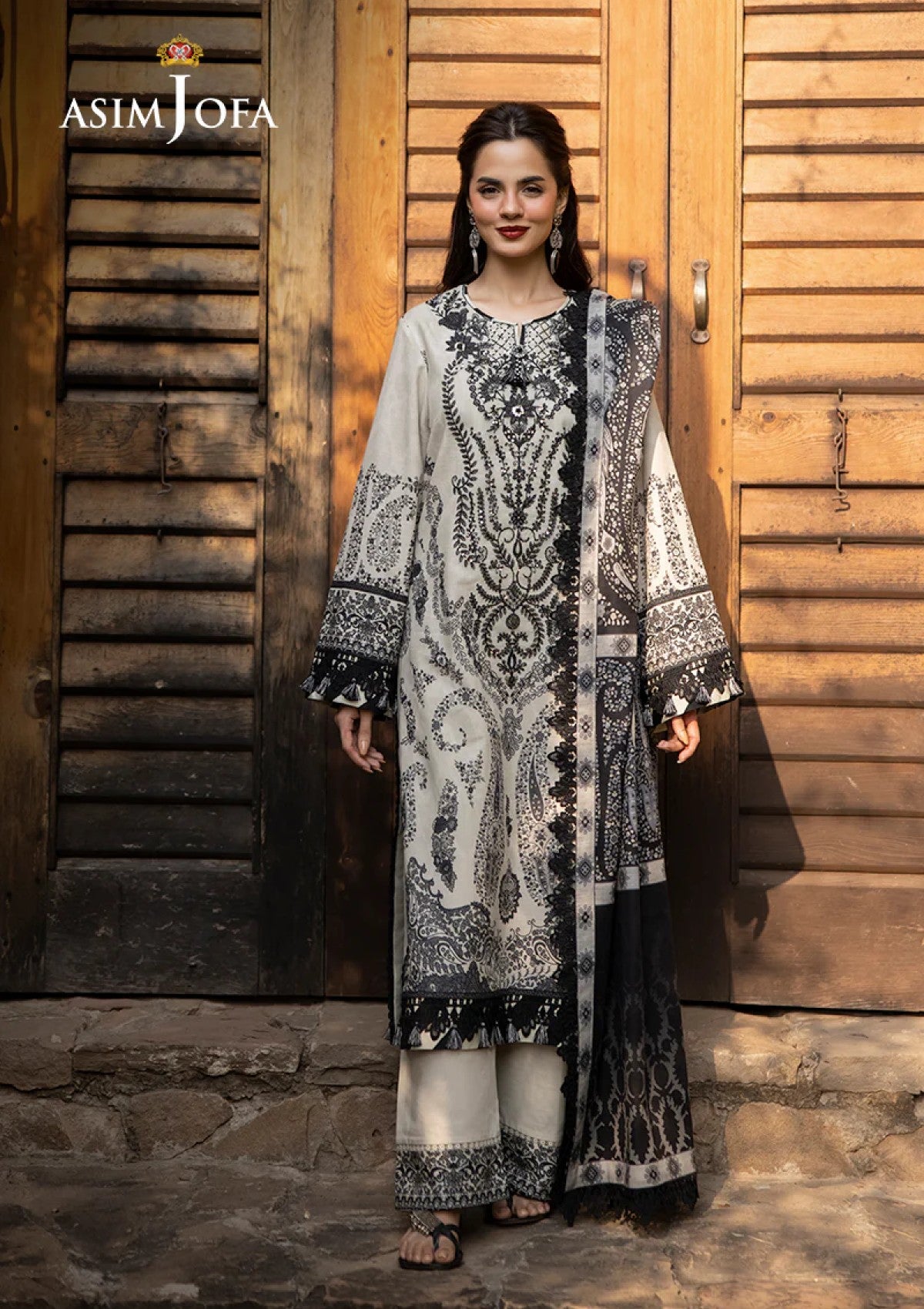 Winter Collection - Asim Jofa - Winter Wardrobe - AJUW-04