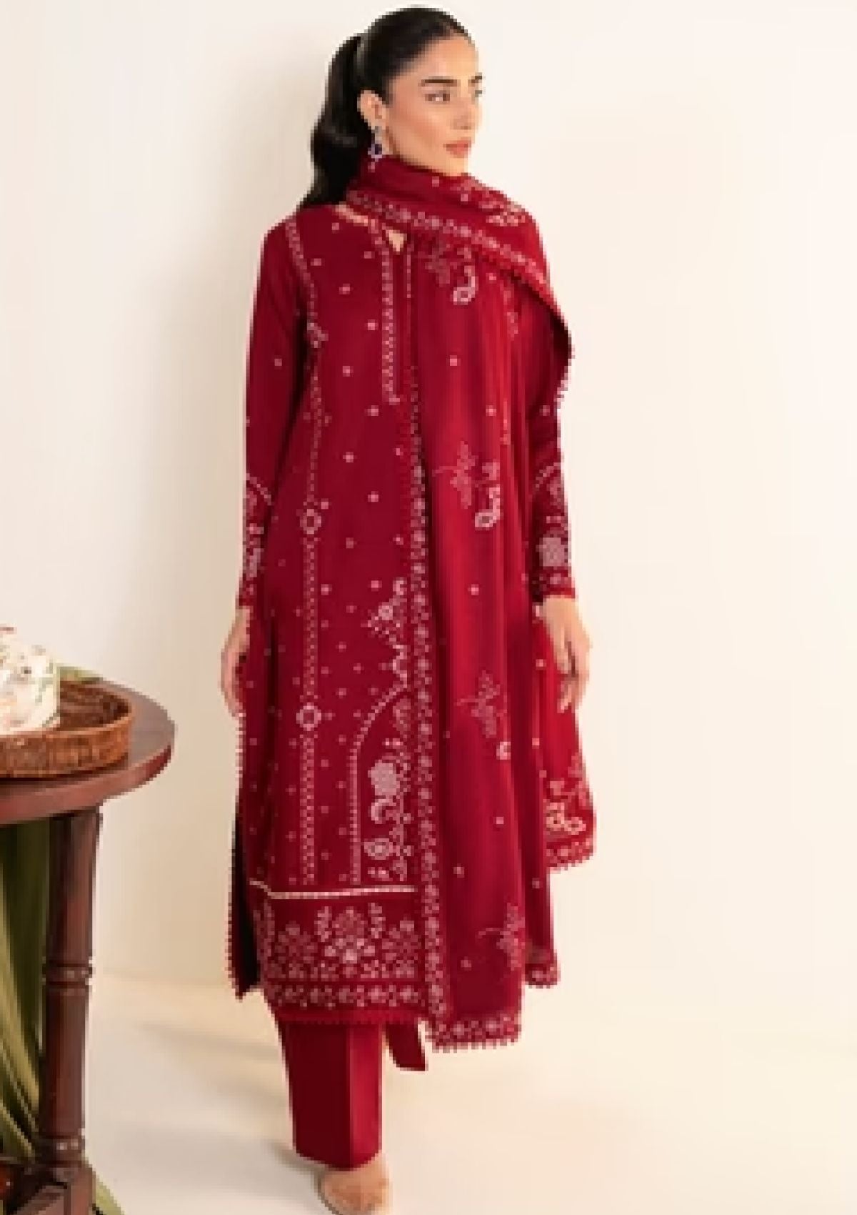 Pret Collection - Neeshay - Fall Winter - Crimson