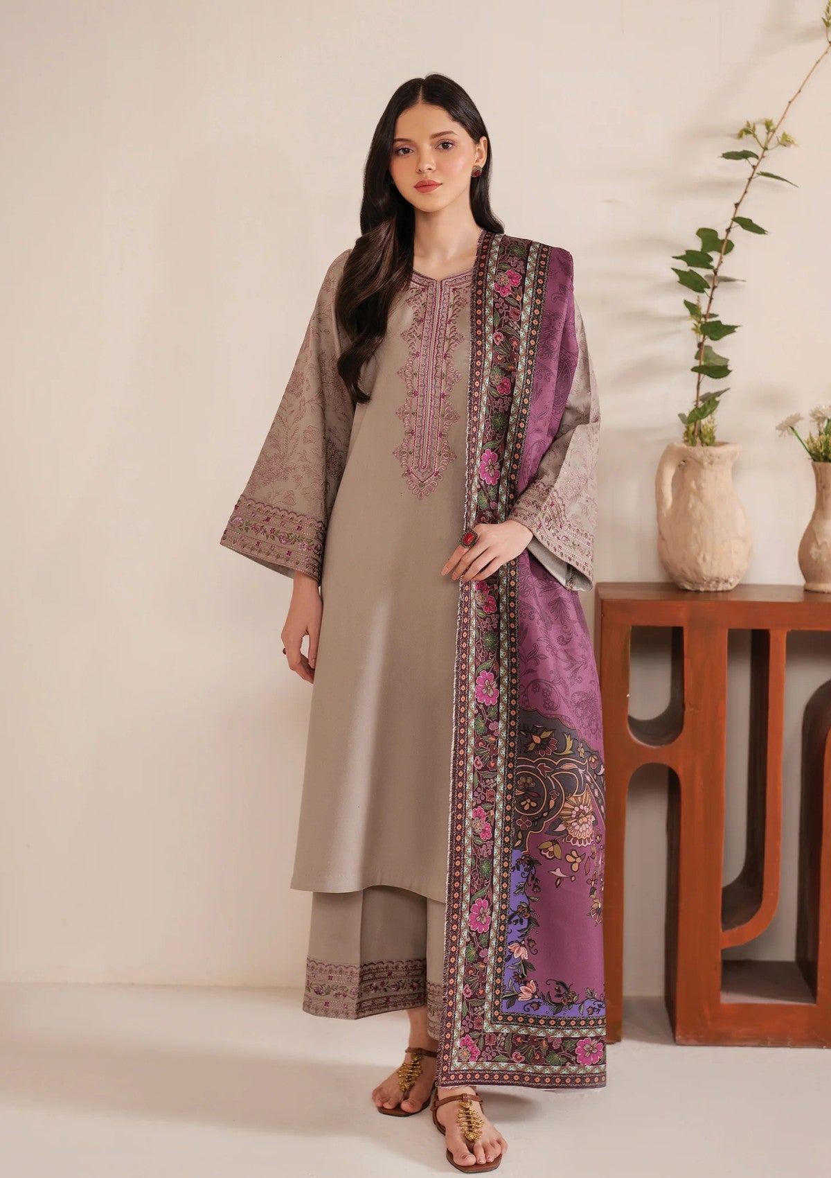 Pret Collection - Garnet Clothing - Winter Silhouette - Shahmina