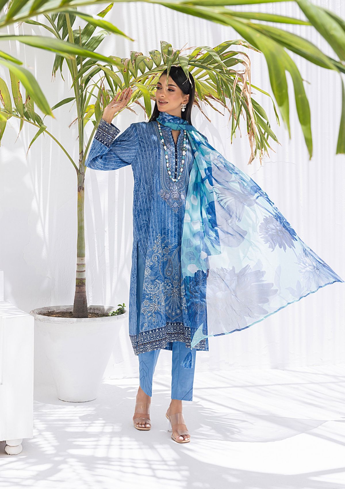 Lawn Collection - Lakhany - Komal Signature Prints - LG-MM-0101